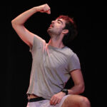 Sergio Castillo, per la seua interpretació en l'obra "Cuirasses", representada pel grup LA COL·LECTIVA IMAGINARIA