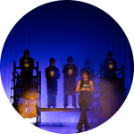 JOVE COMPANYIA DE L’ÚLTIM TOC TEATRE per la representació de l’obra Reconstruïnt Frankenstein.
